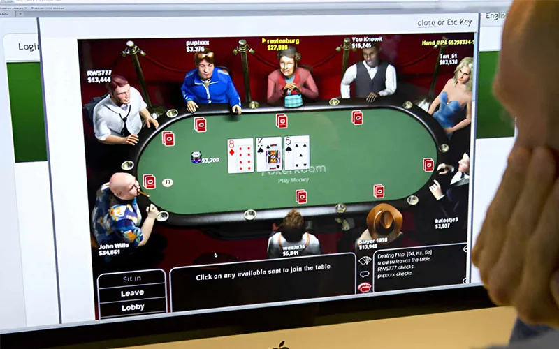 Cộng đồng người chơi Poker BOT88 giao lưu và học hỏi chiến thuật